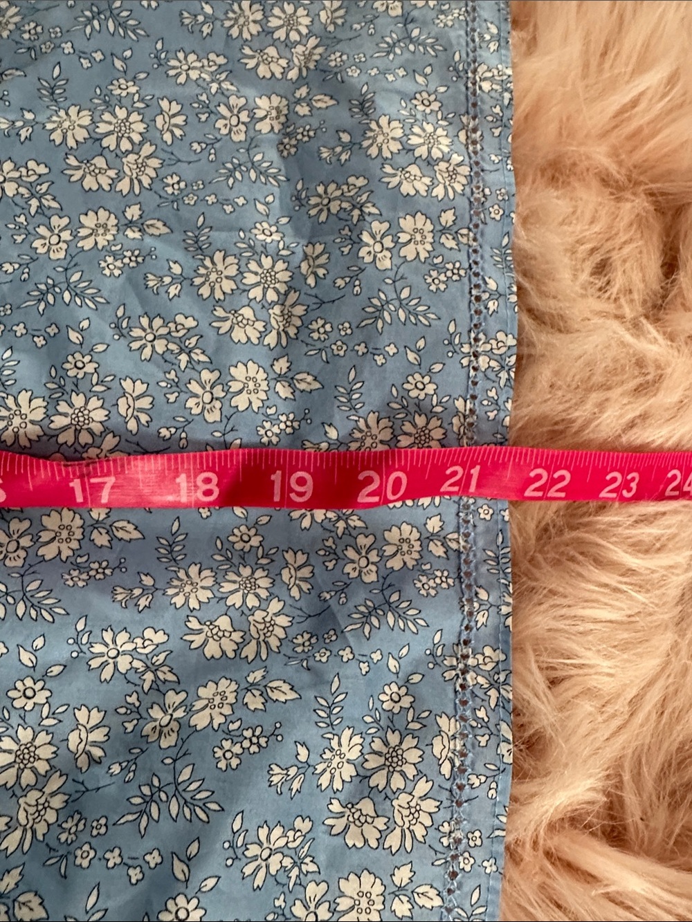 J. Crew Liberty Floral Print Square head Scarf / NECK Bandana blue white NWT - Picture 4 of 5